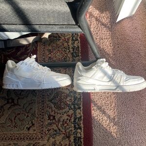 Louis Vuitton men’s all white sneakers